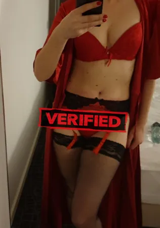 Adelaide fucker Prostituta Quarteira
